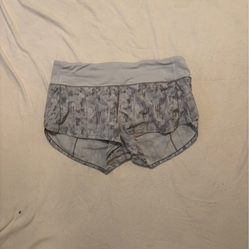 lululemon speed up shorts 2.5”